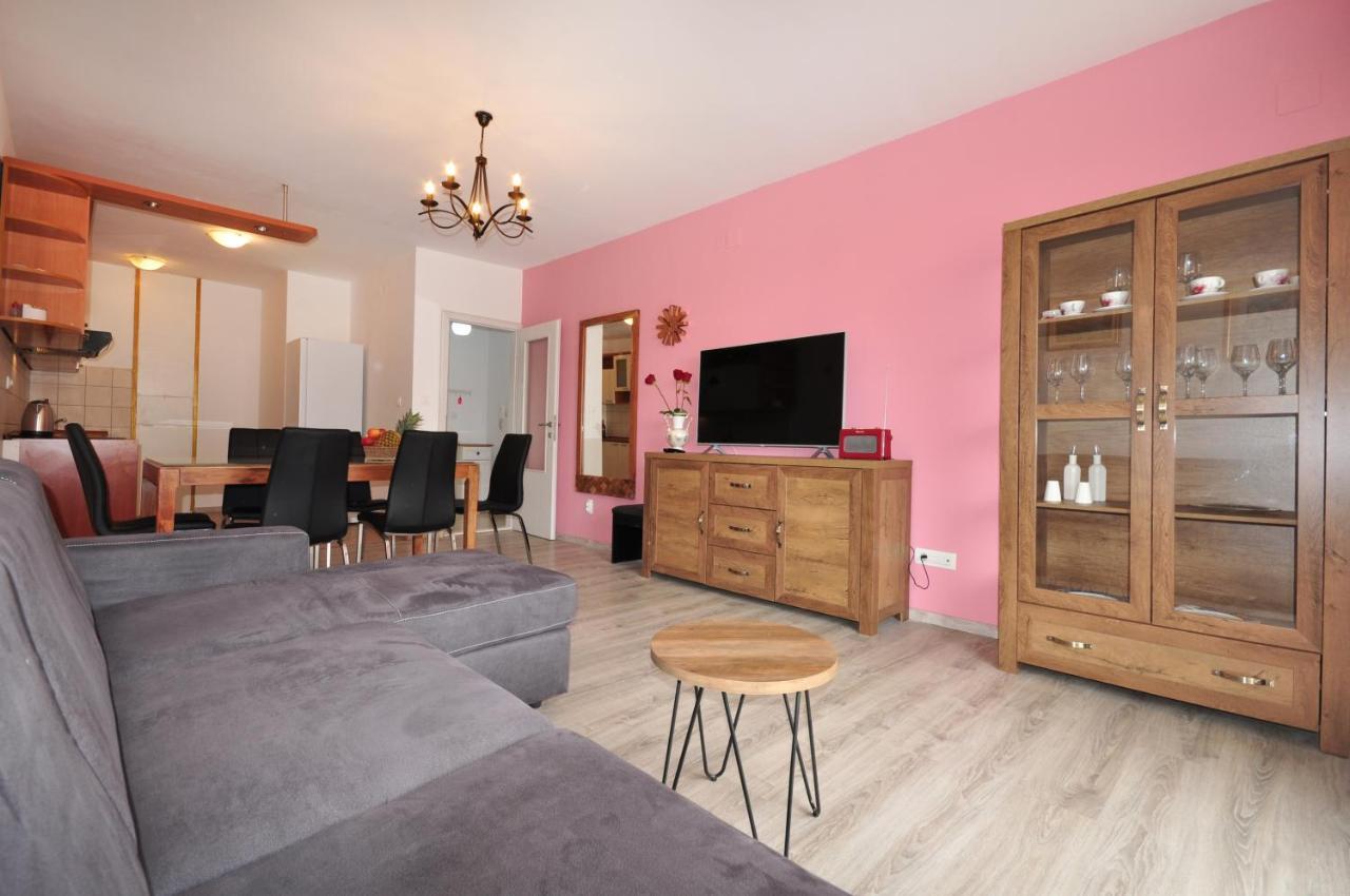 Apartma Virna